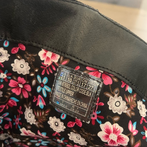 Girls suede boots - Skechers (size 11) - black - Picture 6 of 6